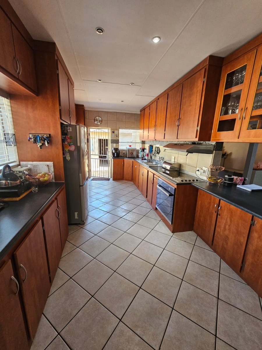 4 Bedroom Property for Sale in Sasolburg Ext 11 Free State